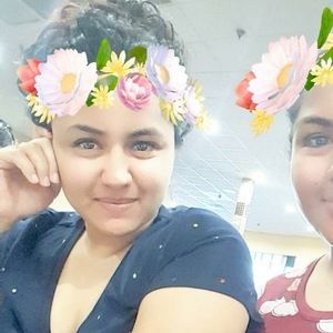 Meet your Posher, Mireya